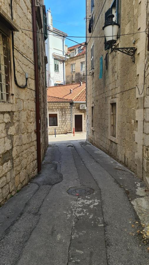 Apartment Central Old Town With Private Indoor Garage Parking Split Dış mekan fotoğraf