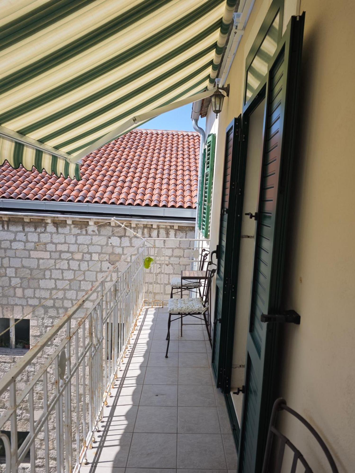 Apartment Central Old Town With Private Indoor Garage Parking Split Dış mekan fotoğraf