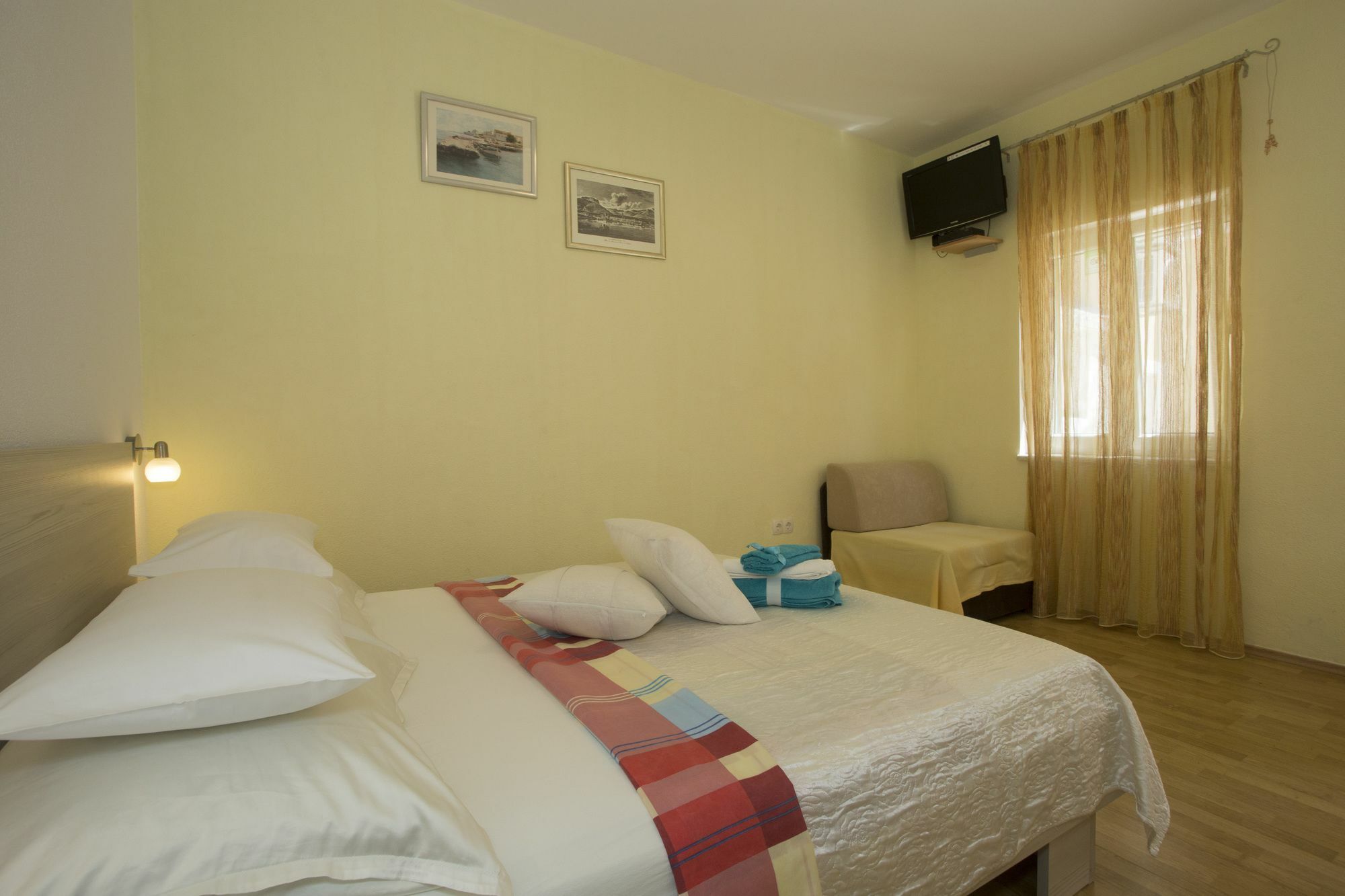Apartment Central Old Town With Private Indoor Garage Parking Split Dış mekan fotoğraf